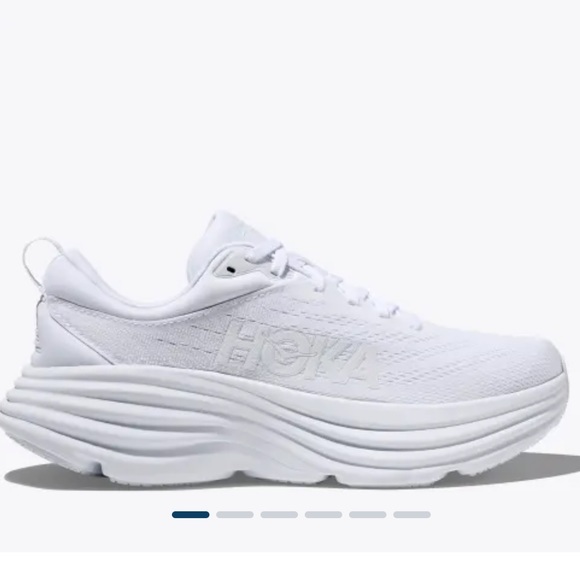 Hoka Shoes - Womens Bondi 8 in white